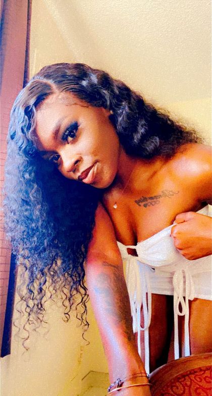 yourfavoritedarkskin OnlyFans picture
