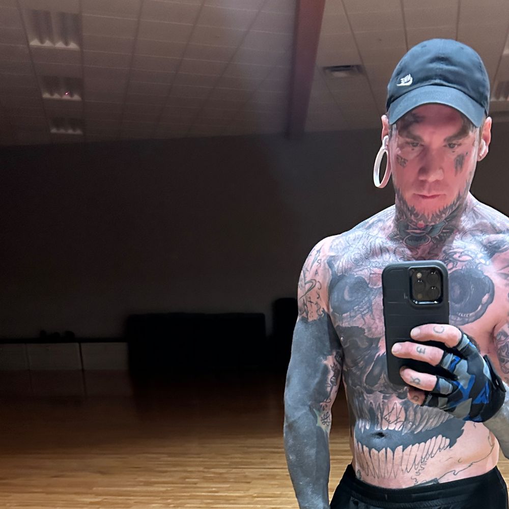 likecarrioneaterz OnlyFans profile picture