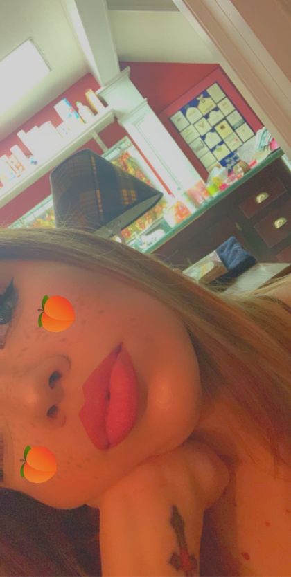 peacheswantscream OnlyFans picture