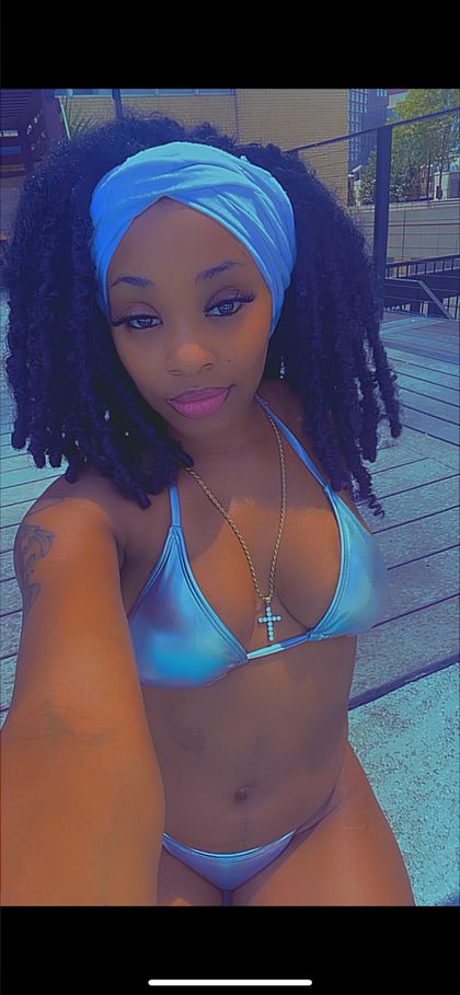 womanofmanycolors OnlyFans picture