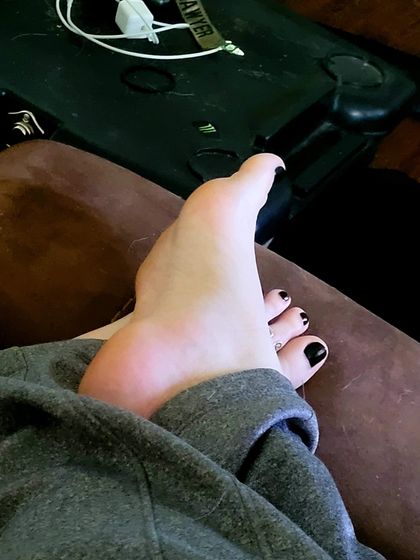 footmomma61317 OnlyFans picture