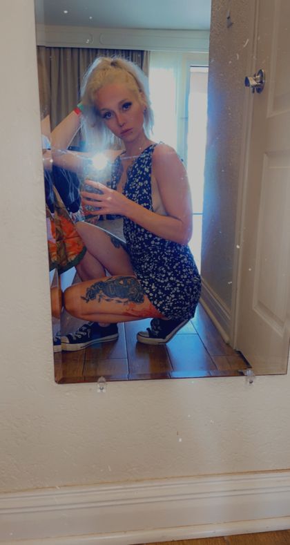 prettieye OnlyFans picture
