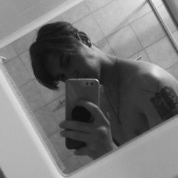 tyringrey OnlyFans picture