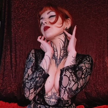 bloodyfire11 OnlyFans picture
