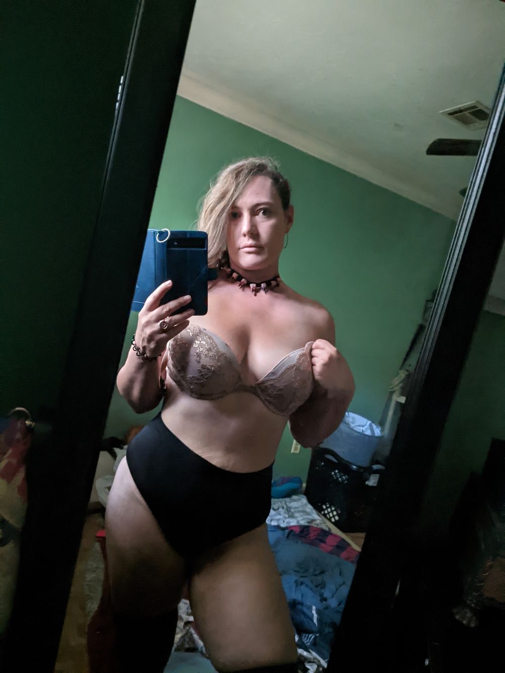 sapphire.silk OnlyFans profile picture