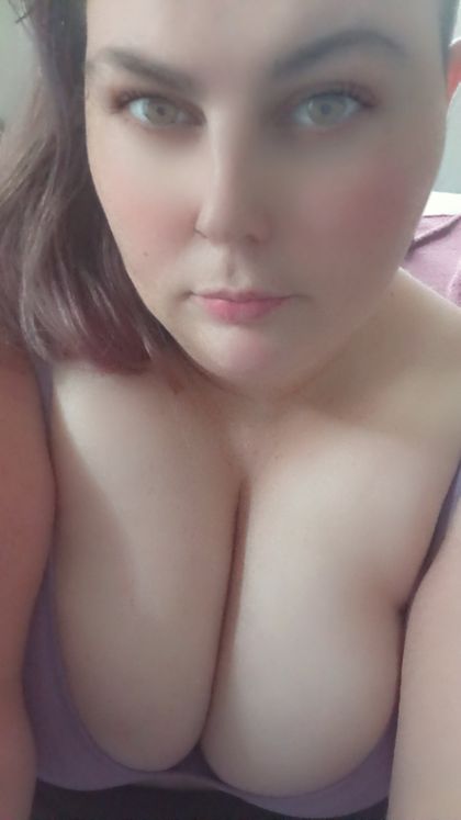 aliceblooms OnlyFans picture