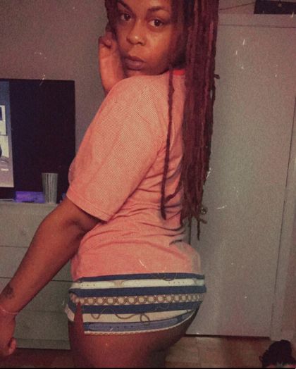 theyenv.yoshii OnlyFans picture