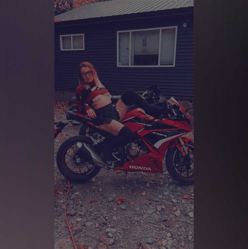 cosm1c-k1tty OnlyFans profile picture