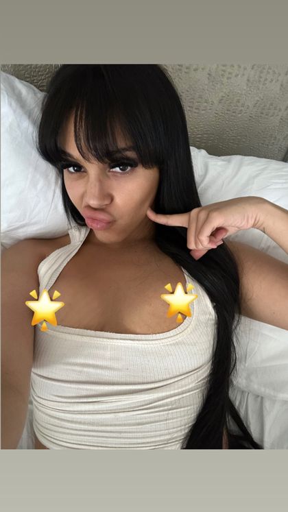 neljasssenia OnlyFans picture
