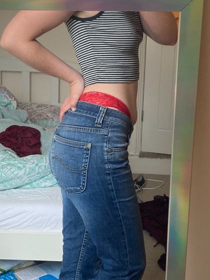 petite.brunette OnlyFans picture