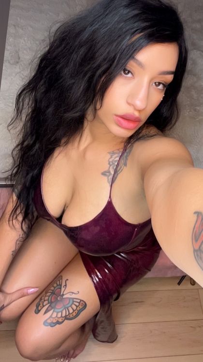 flogginglayla OnlyFans picture