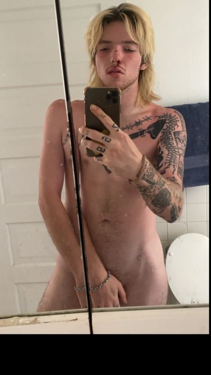 mikeysspit OnlyFans picture
