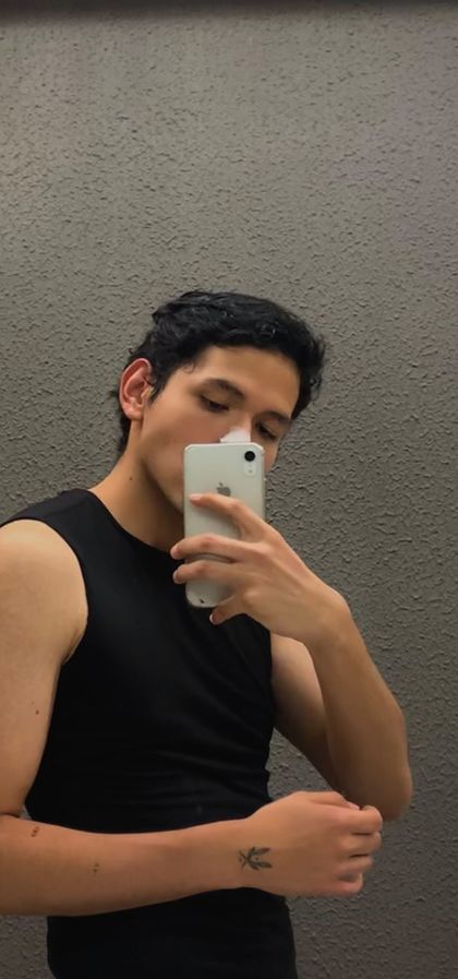hugoalvarezo OnlyFans picture