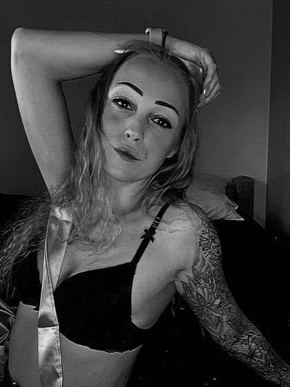 iamlaureen OnlyFans picture