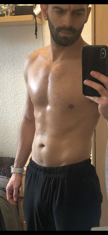 u77854297 OnlyFans picture
