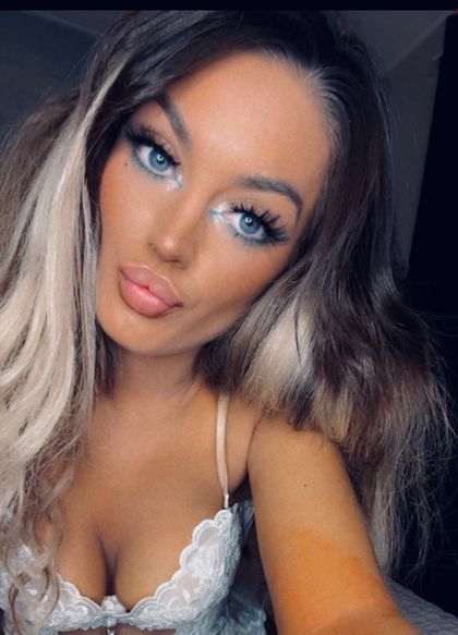 aivvaa OnlyFans picture
