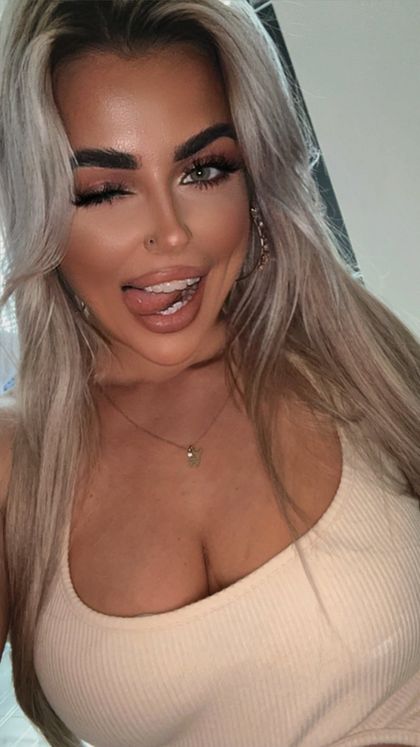 elisa2626 OnlyFans picture