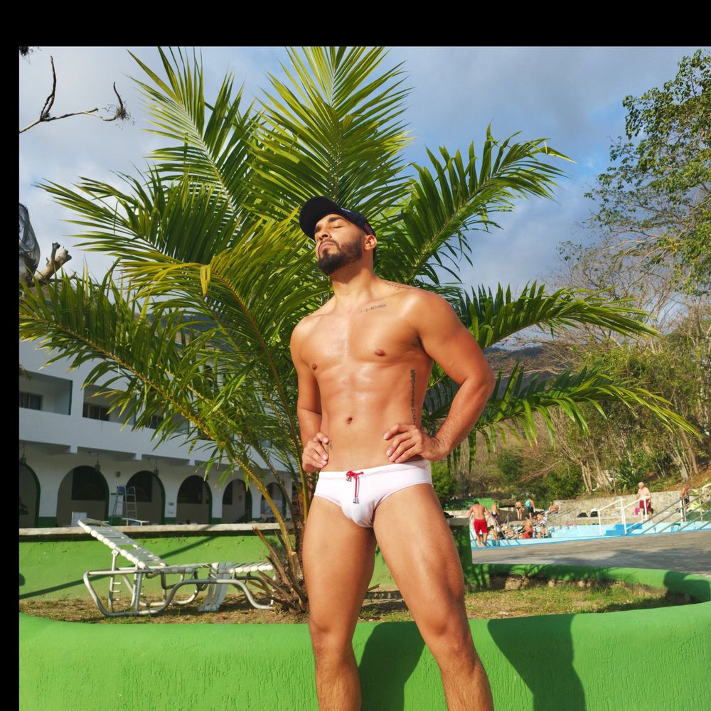 reyquero1717 OnlyFans profile picture
