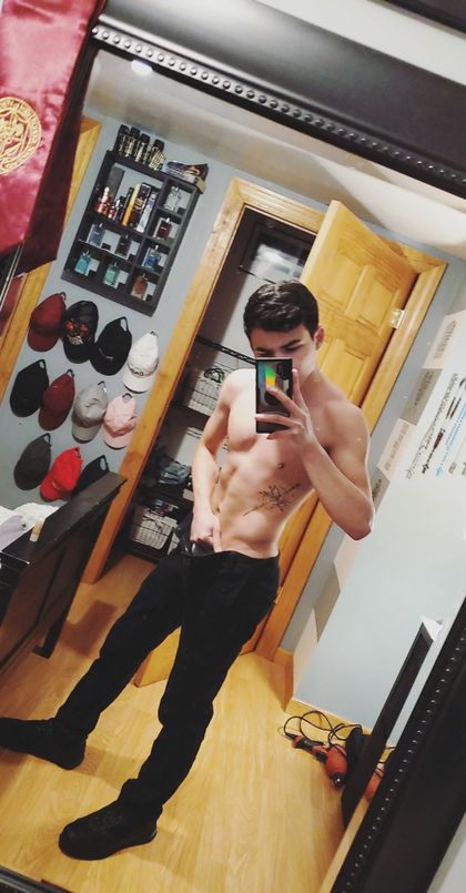 tony1003 OnlyFans picture