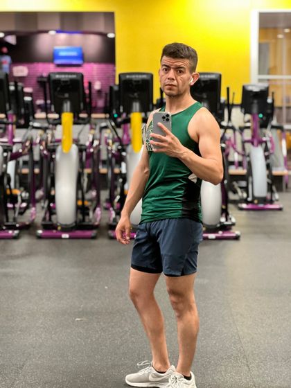 luisharo18 OnlyFans picture