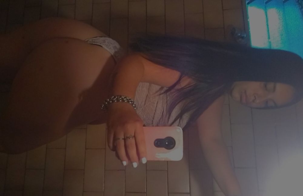 mlanieayelen OnlyFans profile picture