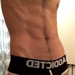 r1990aul OnlyFans picture