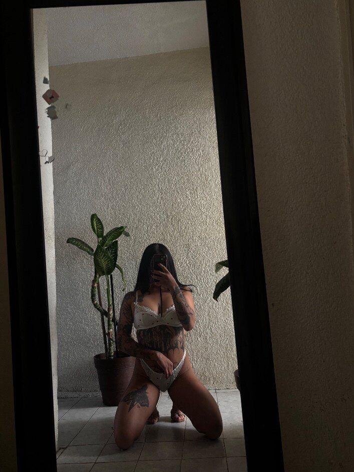 adharaof3 OnlyFans profile picture