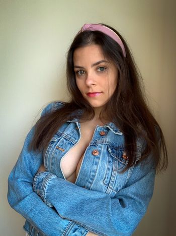 Lena Bartos