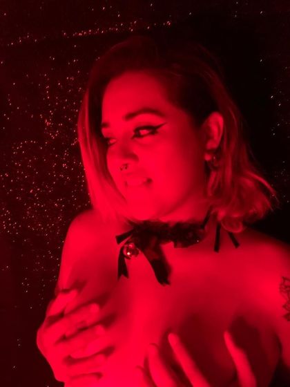 eli.kar03 OnlyFans picture