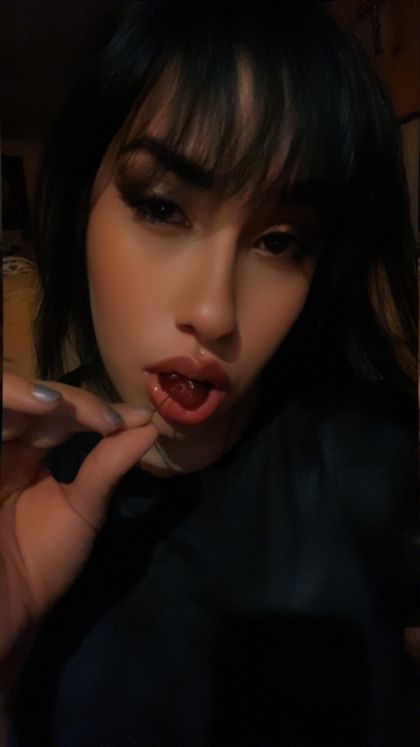 softsofieeee OnlyFans picture