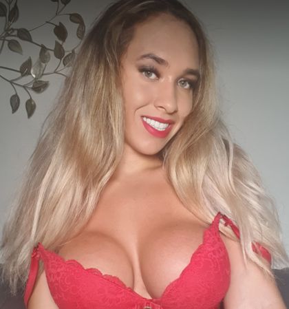 brianamoonfree OnlyFans picture