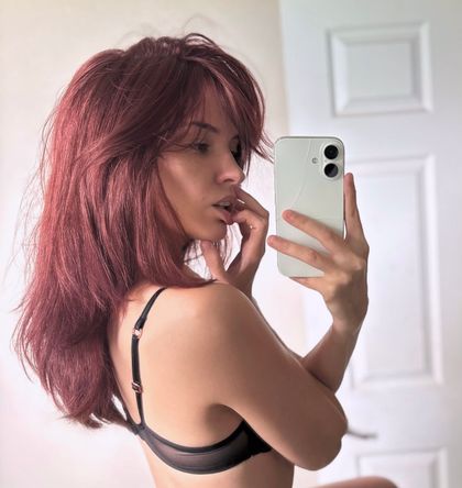 angiefae OnlyFans picture