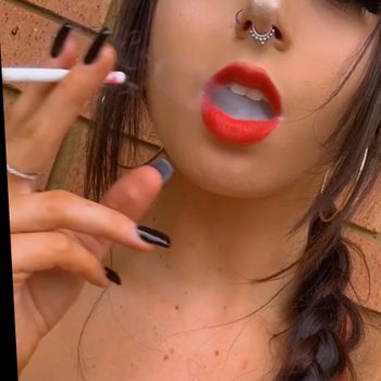 bethsmoking OnlyFans profile picture
