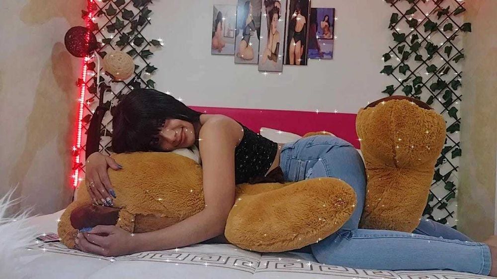emy_jhones OnlyFans profile picture