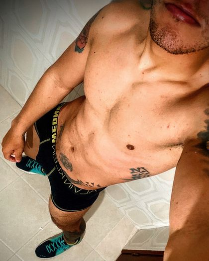 gyroben0526 OnlyFans picture