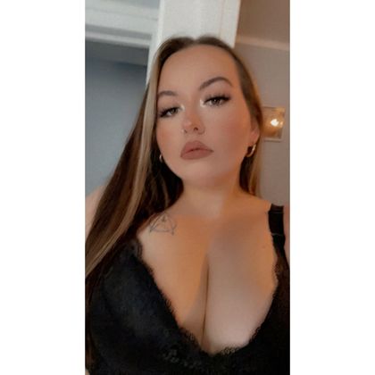 mirraaanddaa OnlyFans picture