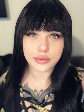 trashbuns OnlyFans - Free Trial - Photos - Socials | FansMetrics.com