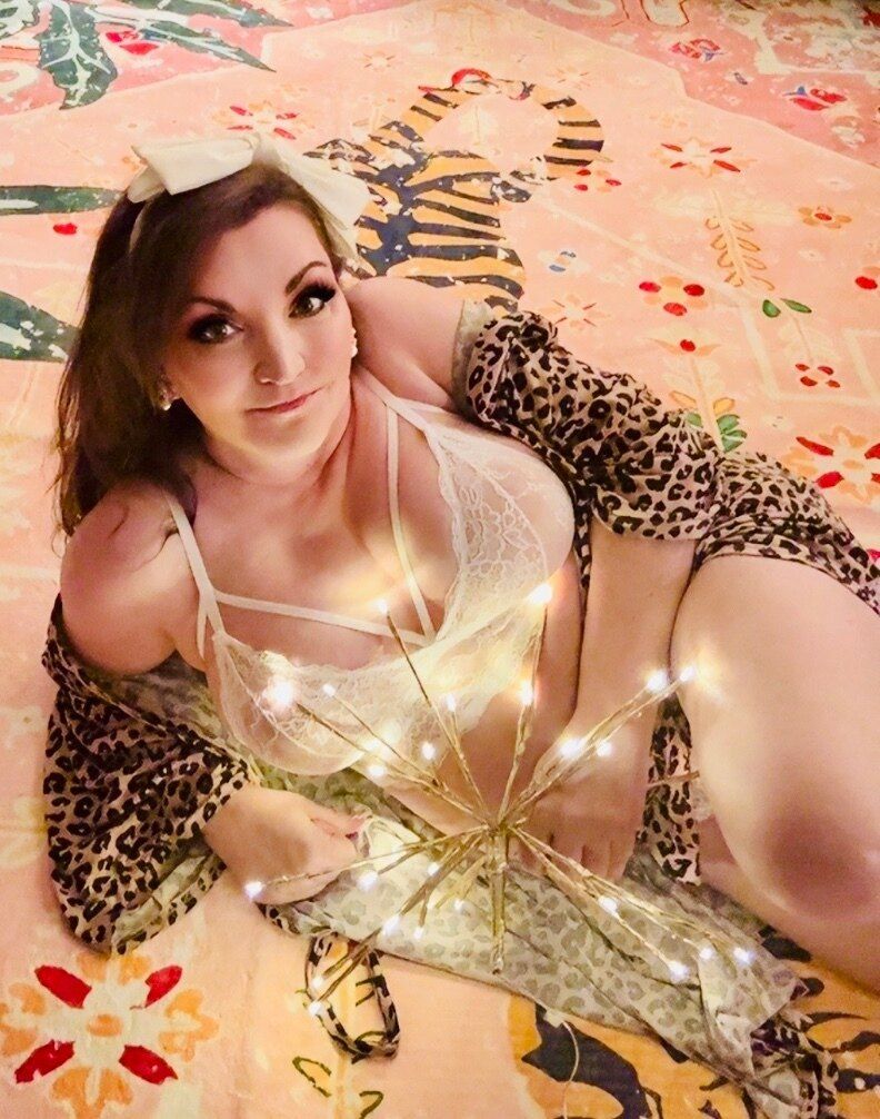 cougarmama52 OnlyFans profile picture