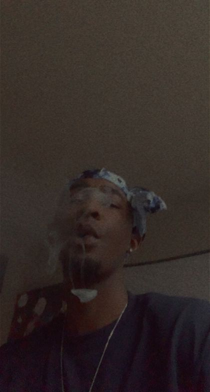 findoutleek OnlyFans picture