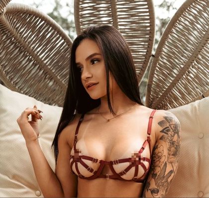 juliamilenaoficial OnlyFans picture