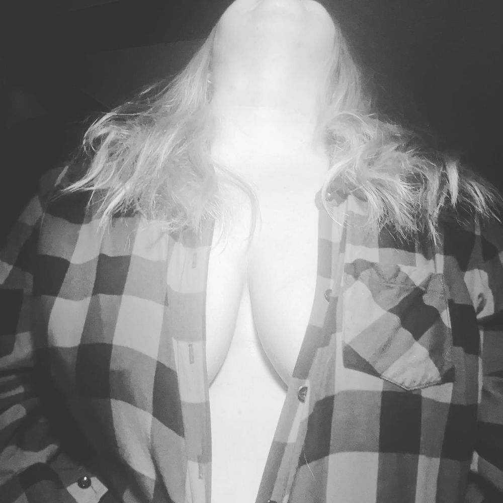 ashnicole09 OnlyFans profile picture