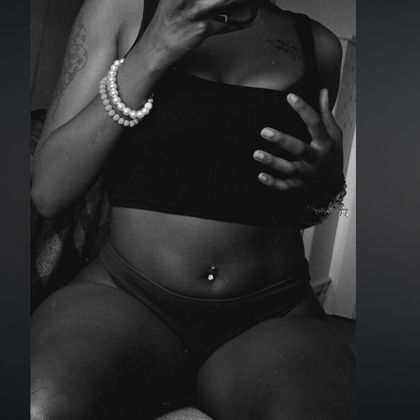 adoseofivy OnlyFans picture