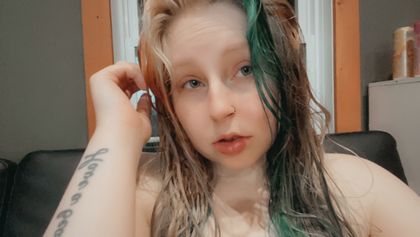 arias.alone OnlyFans picture