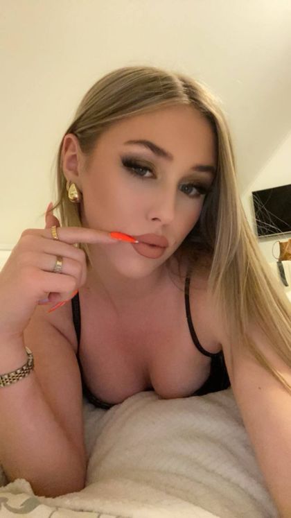 blondexsummer OnlyFans picture