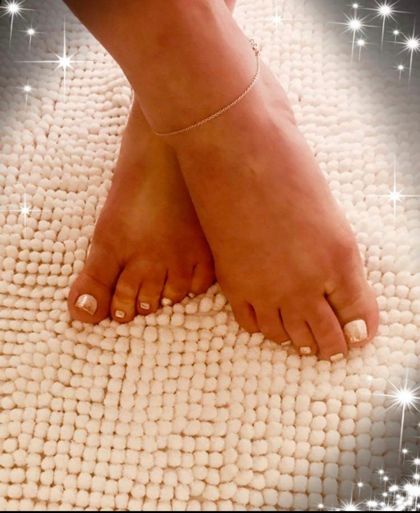 cirquefeet OnlyFans picture