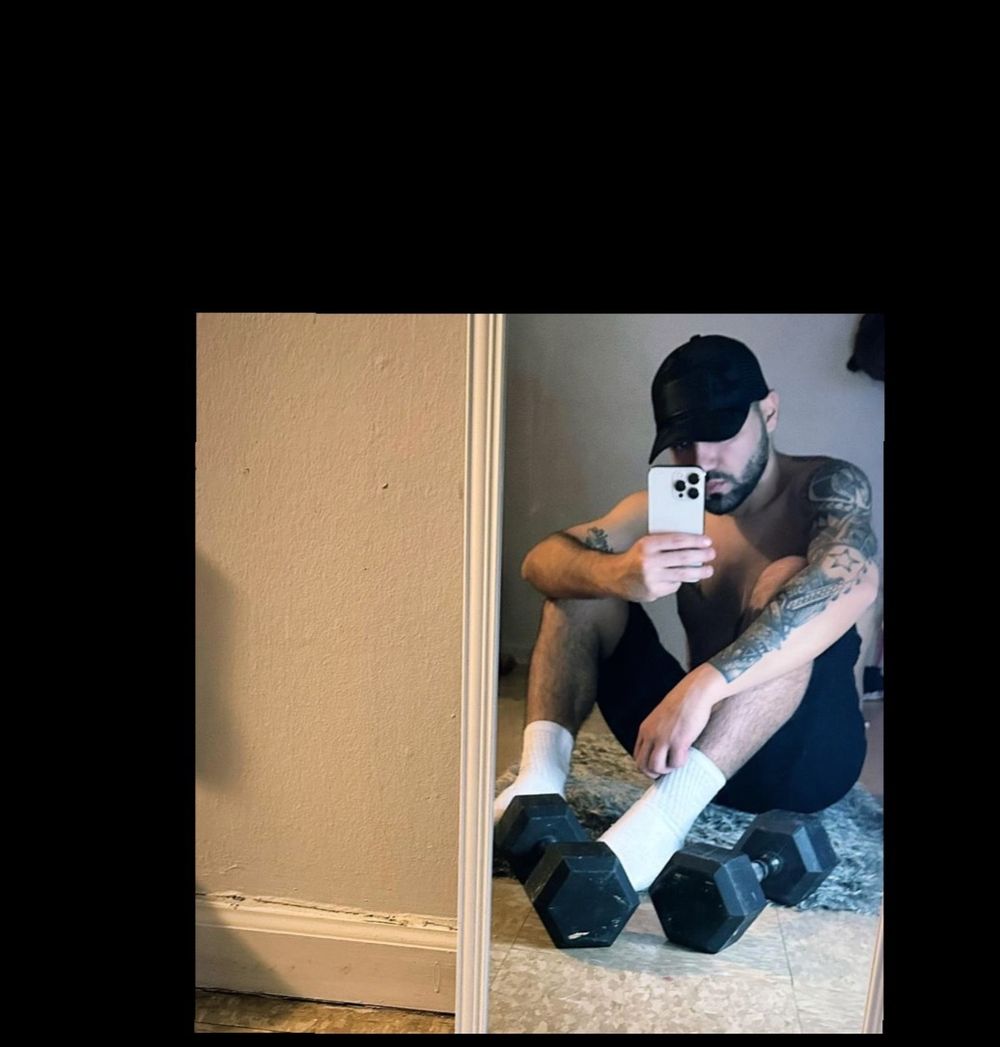 u105122738 OnlyFans profile picture