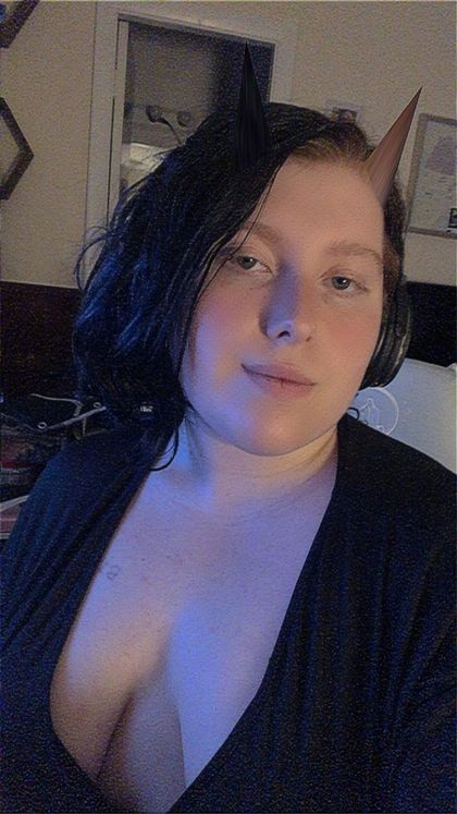 prettyfr3ak OnlyFans picture