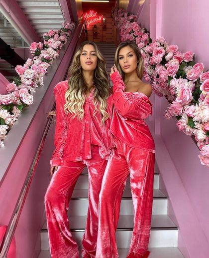 cacitwins OnlyFans picture