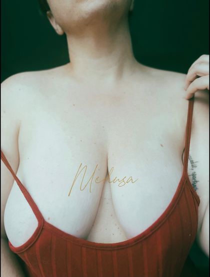 ptitefleurdumal OnlyFans picture