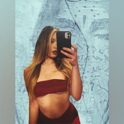 ametaphordivina OnlyFans picture